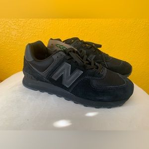 New Balance Sneakers
